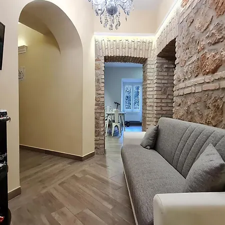 Giulyas Roma